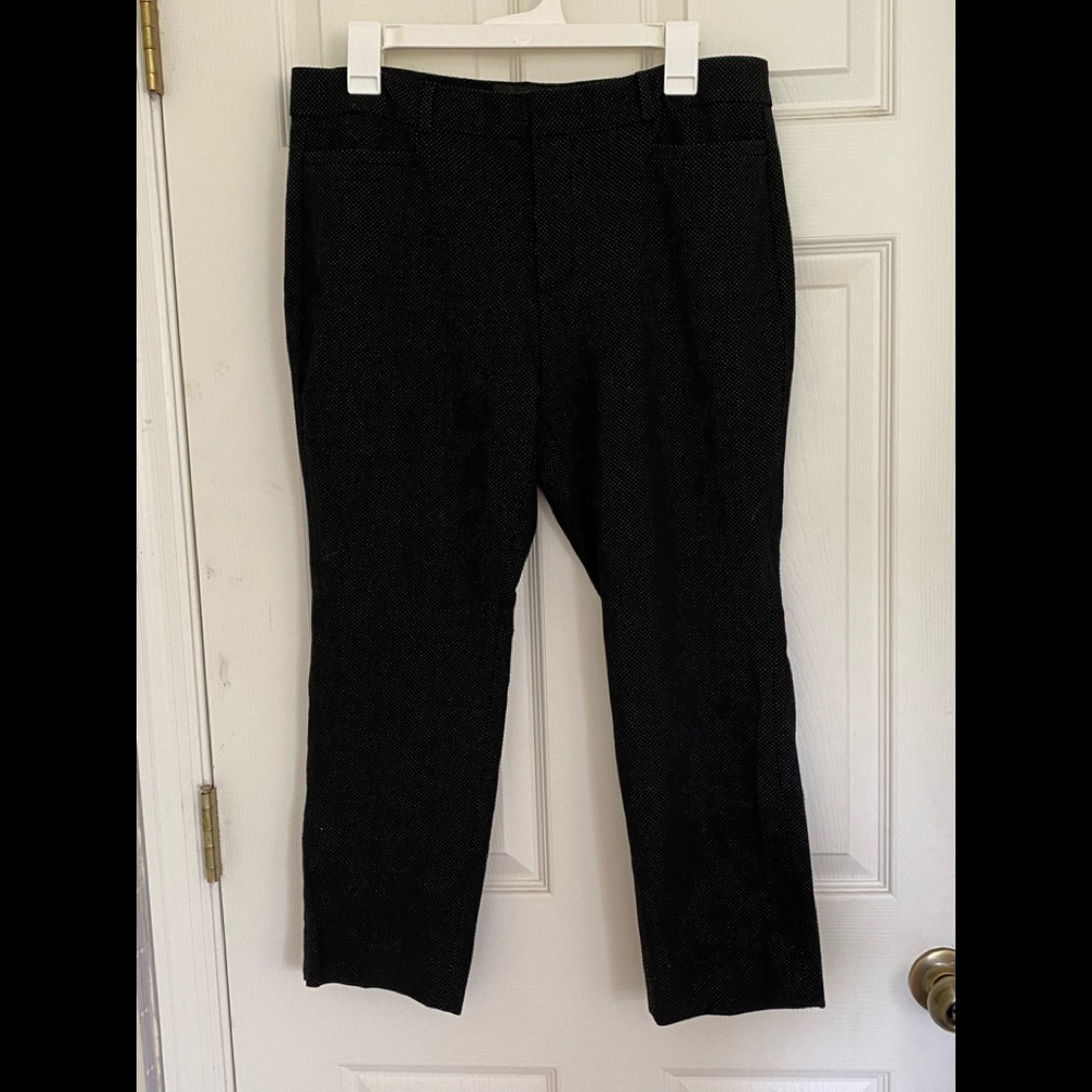 Amazing condition black and white Banana Republic pants 12p